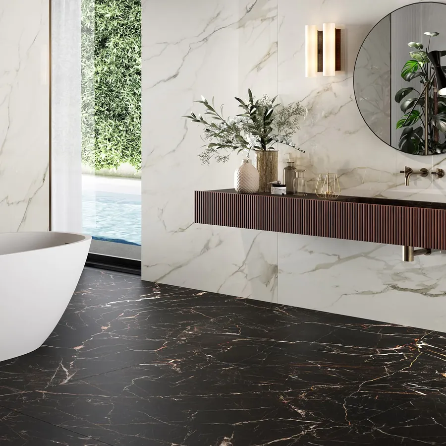 Salle de bain contemporaine avec carrelage grand format
